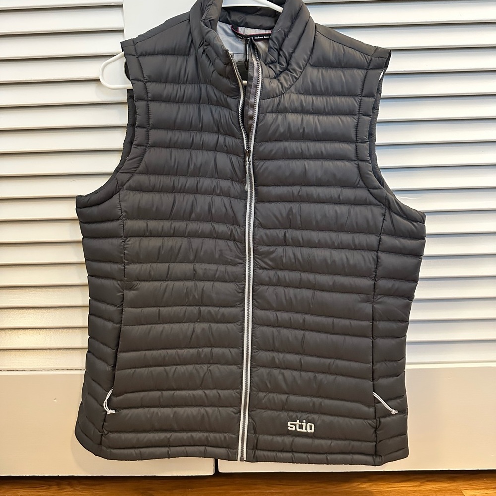Stio Dark Gray Puffer Vest